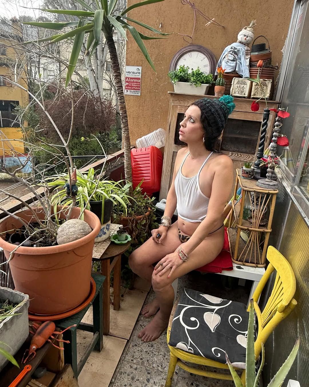Sheila Devil reaparece con imágenes preocupantes en ropa interior
