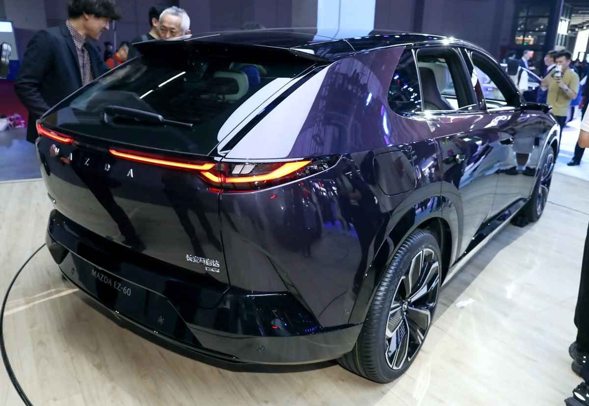 Mazda EZ-60