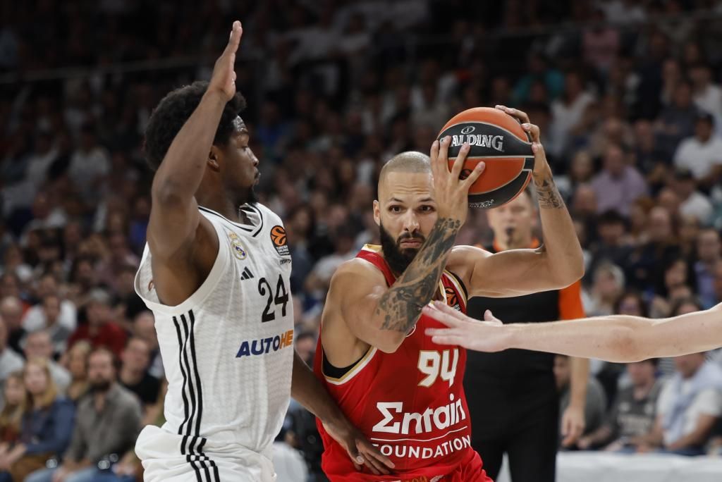 Evan Fournier contra Andrés Happy.