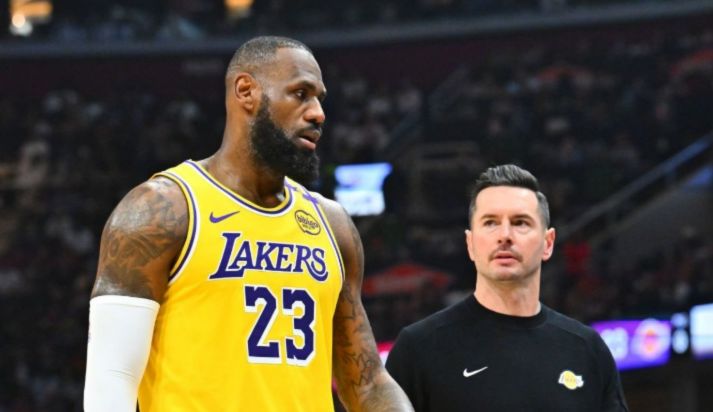 Redick hizo que LeBron jugara 46 minutos a los 40