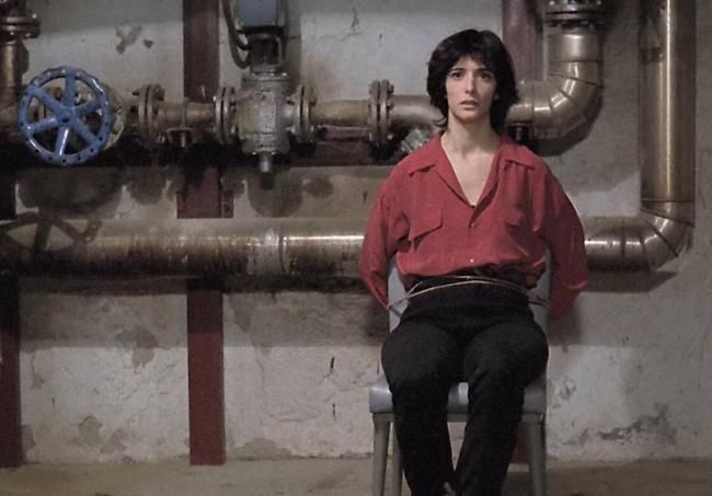 La escena de Angela, interpretada por Ana Torrent, se ha convertido en una imagen icónica de la película.