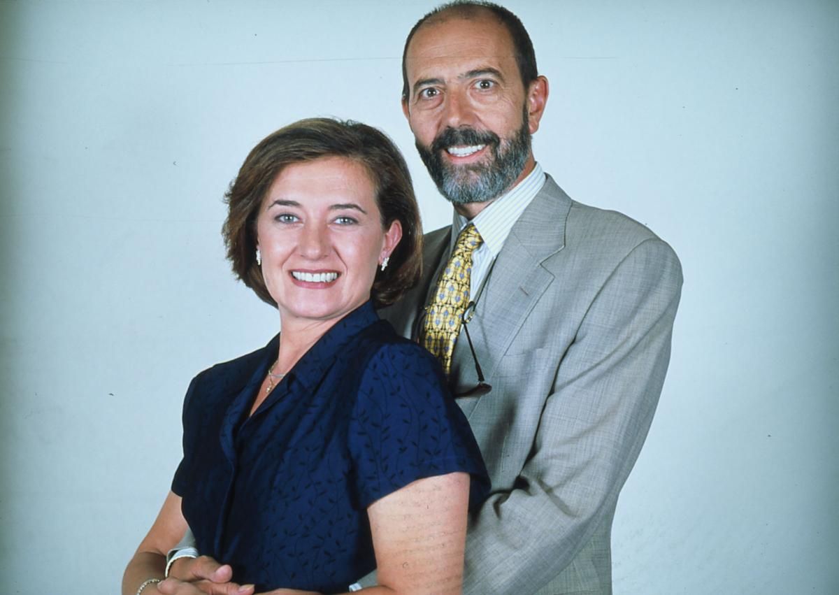 Imagen secundaria 1 - Miguel Fill y Alfredo Landa en 'El Crack', con Beatriz Carvajal en la serie 'Companions' y en 'Time después', por José Luis Cuerda.