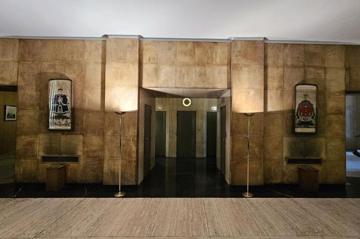 Salón de acceso Salón de acceso