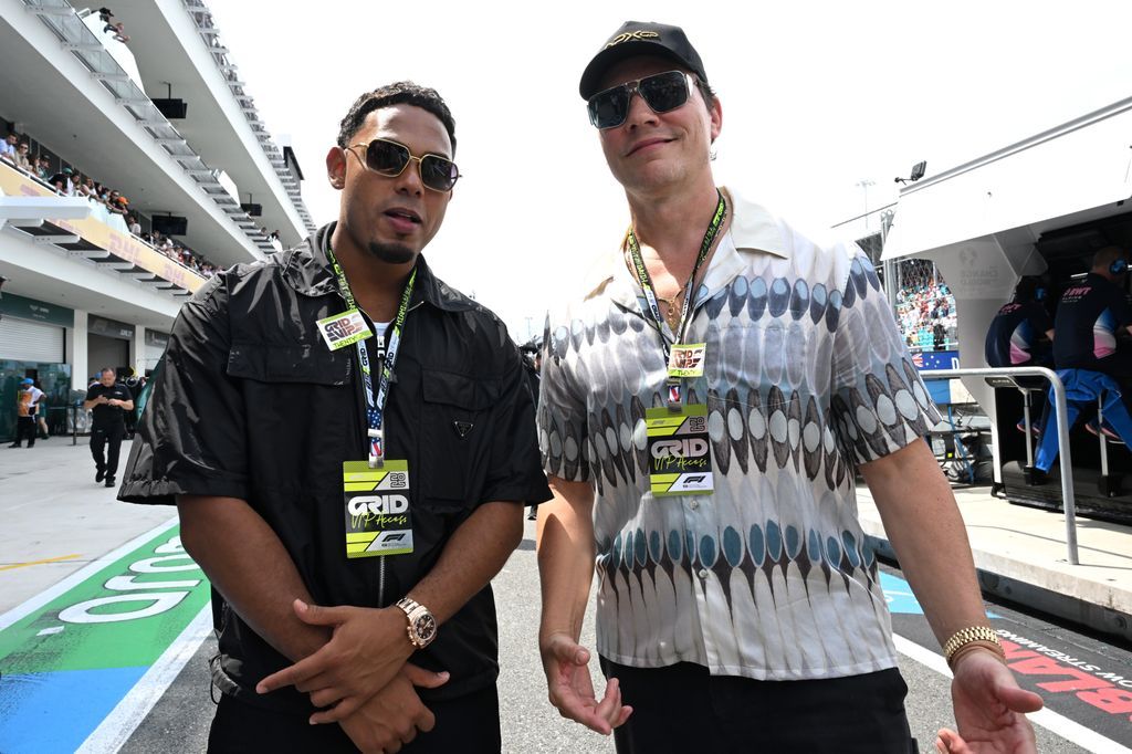 El rapero puertorriqueño Myke Towers y el Dj Tiësto holandés