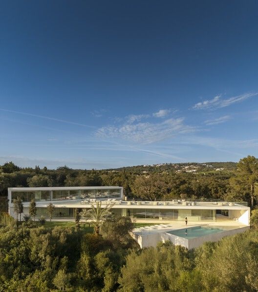 Villa 95 Sotogrande / Fran Silvior Architects - Imagen 8 de 41