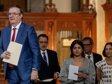 EBRARD: FGR investiga a las compañías textiles para engañar al gobierno; Cancelan un récord de 1,62 molinos para la importación de acero