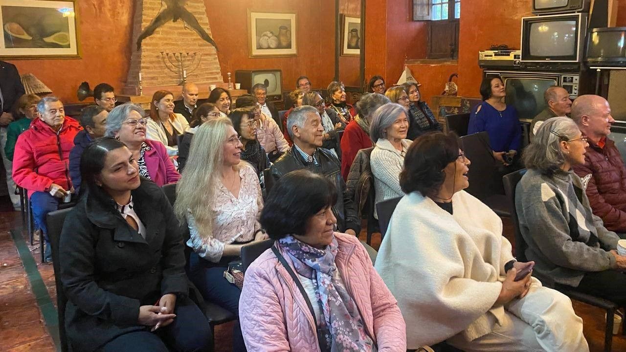 Tibasosa fue la escena del libro 'Conocimiento y sabores sostenibles', presentado en Filbo 2025 2 Lanzamiento del libro Conocimiento y sabores sostenibles en Tibasosa