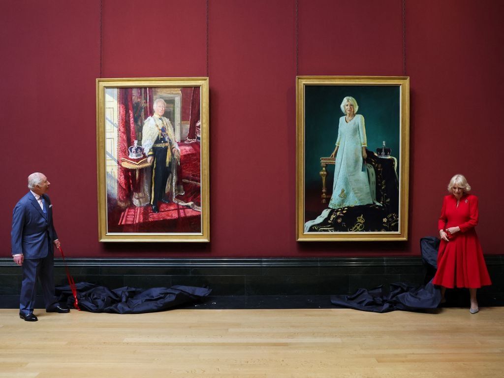 Los reyes Carlos y Camilla antes de sus pinturas de coronación