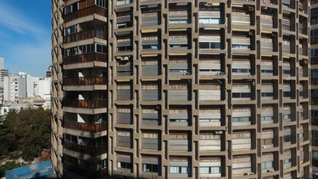 Dorrego Torre: Los misterios de la imponente torre de concreto gigante que sirve como un escenario para El Eternalauta