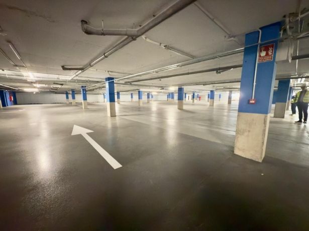 01 aspecto actual del muncipal.jpg (ayto. Almuñëcar) estacionamiento) 01 aspecto actual del muncipal.jpg (ayto. Almuñëcar) estacionamiento)