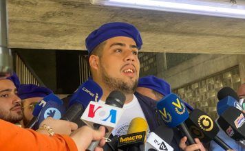 Presidente de las explosiones de FCU-UCV actúa como ministro de ciencias para exigir atención a las demandas universitarias Presidente de las explosiones de FCU-UCV actúa como ministro de ciencias para exigir atención a las demandas universitarias