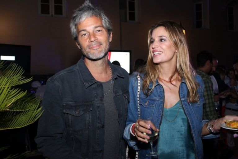 Matías Camisani reapareció en un evento público y negó los rumores sobre conflictos económicos con Dolores Barreiro después de su separación.