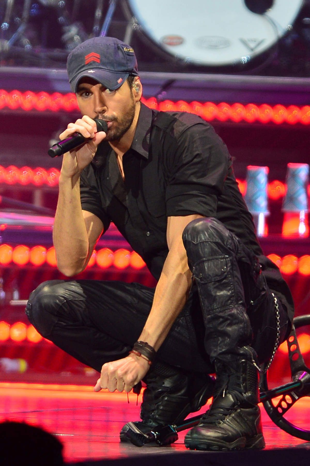 Enrique Iglesias recibirá el premio al mejor artista latino en la historia