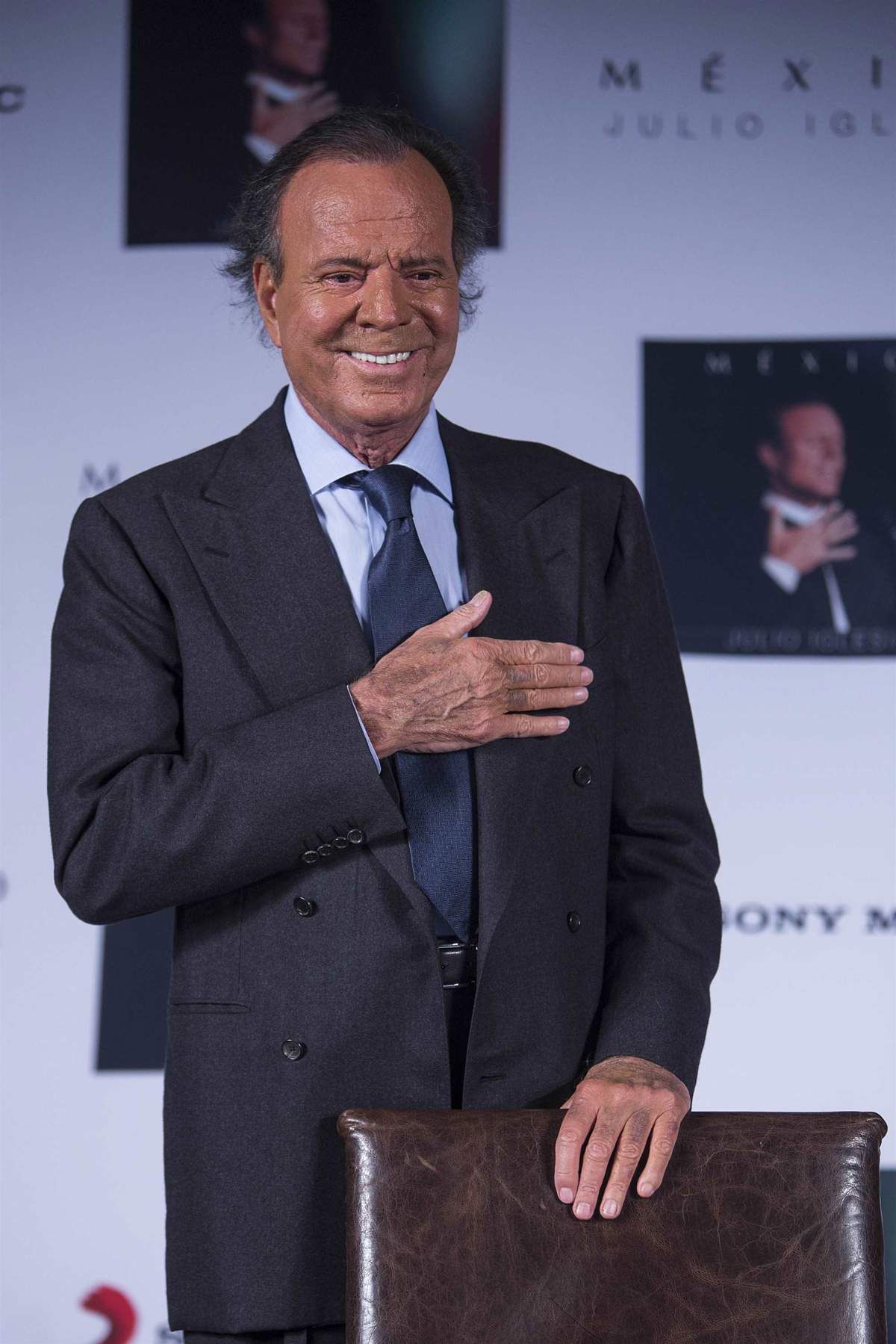 Julio Iglesias