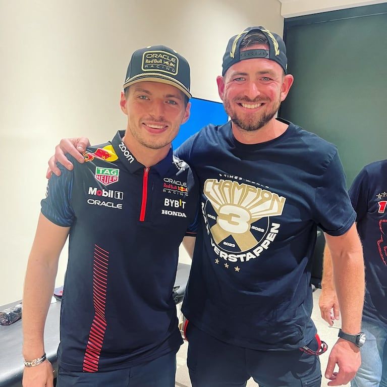 Bradley escanea con Max Verstappen en Red Bull. (Foto: @bradleyscanes a través de Instagram)