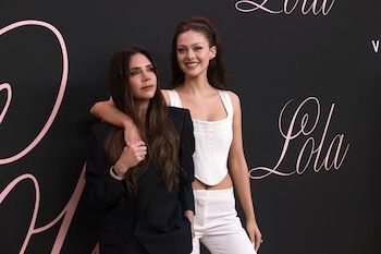 Victoria Beckham y Nicola Peltz