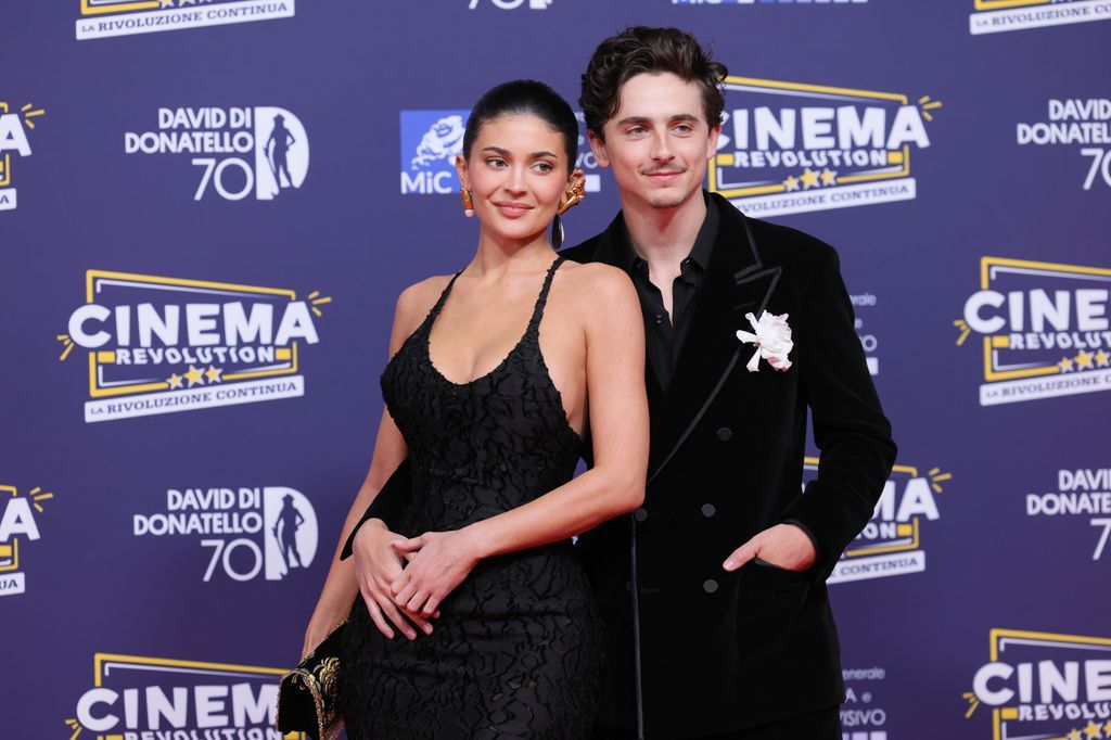 Timothée Chalamet y Kylie Jenner juntos a los 70a. Edición de los Premios David Di Donatello en Cinecitta Studios el 7 de mayo de 2025.