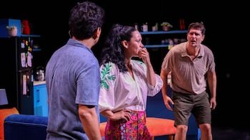 'One Week Nothing More', Comedia