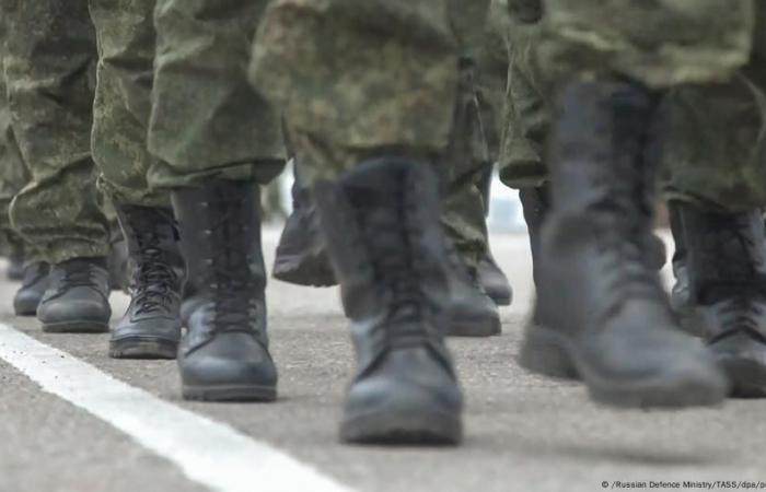 Así, Rusia recluta en los territorios ucranianos ocupados – DW – 20/04/2025 -.