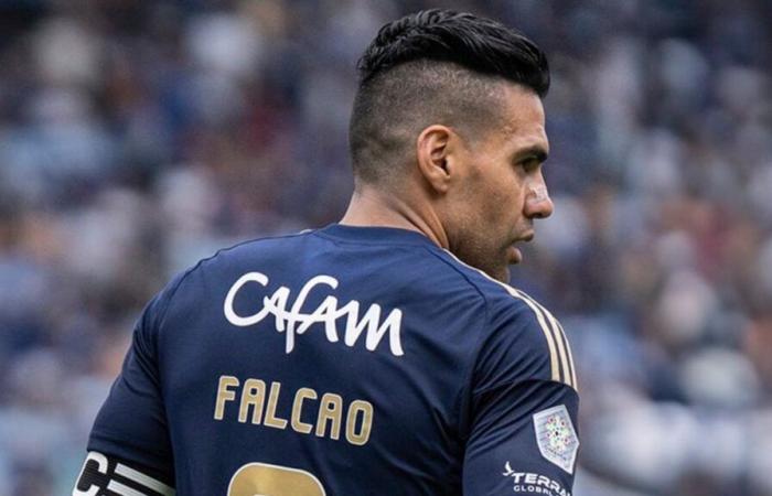 La figura del equipo nacional de Colombia alivia la llegada de Falcao a FPC -.