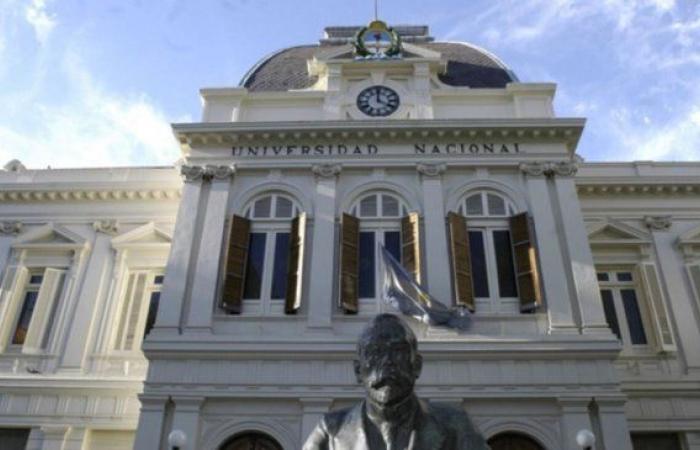 cuánto reclamos a la UNLP -.