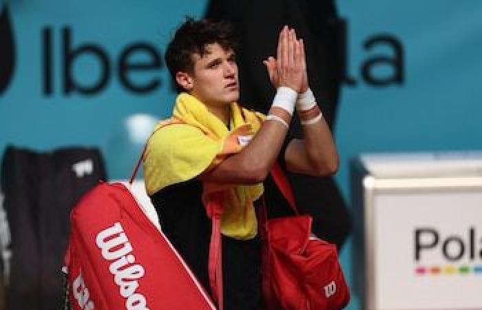 Giró un duelo adverso y calificó para una semifinal de 1000 Maestros por segunda vez en su carrera.