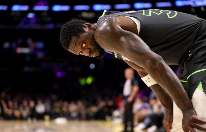 La temporada de los Lakers termina con una derrota en la primera ronda contra los Timberwolves.