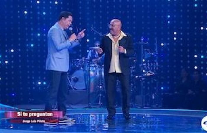 Los padrinos dejaron todo en el escenario para los mini imitadores, pero solo uno tomó los regalos; Esta fue la noche -.