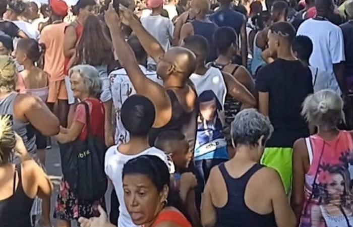 Cuba registra casi 800 protestas en abril a pesar del resurgimiento de la represión.