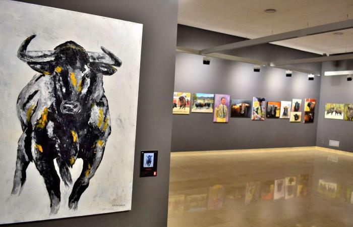 Un aspecto único se une al arte, la caza y las corridas de toros en una exposición.