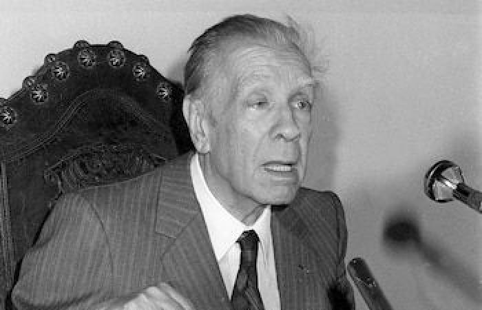 “Borges jugó todo el tiempo, cantó, era como un niño”.