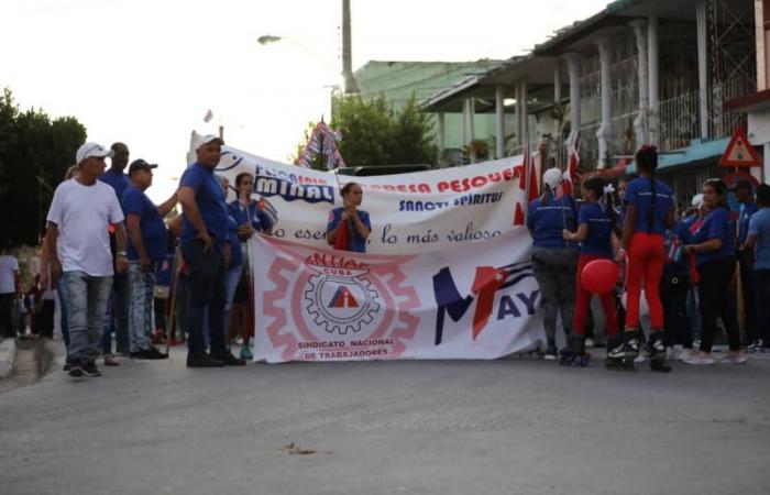 Por Cuba, el Espíritu está juntos el 1 de mayo del 1 de mayo (+Fotos) – Escambray -.