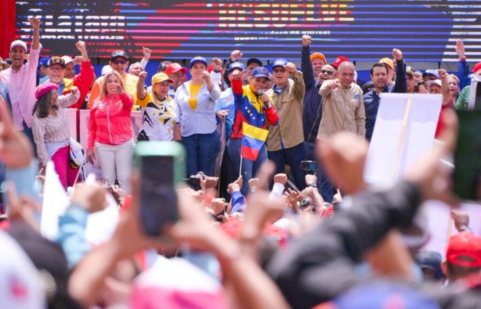 La clase trabajadora de Bolívar marchó en rechazo del arresto de venezolanos en el extranjero.