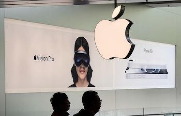 Apple reveló que las tarifas impuestas por Donald Trump le costarán USD 900 millones el próximo trimestre.