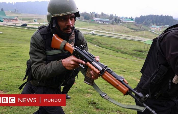 Cómo se comparan los ejércitos, misiles y los sistemas de defensa de la India y Pakistán en la subida entre las dos potencias nucleares.