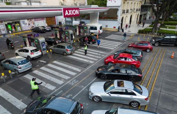 Los descuentos del 10% al 30% que dan YPF, Shell, Axion y Puma en mayo de 2025 -.