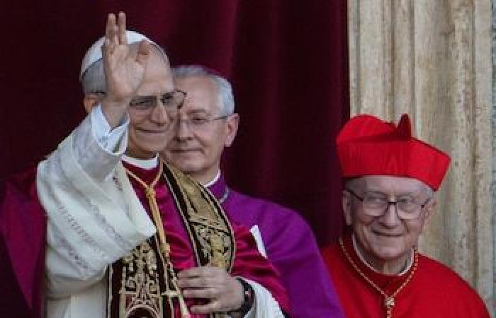 El nuevo Papa habría ignorado la alerta sobre el obispo que, aparentemente, cubrió sacerdotes en Colombia.