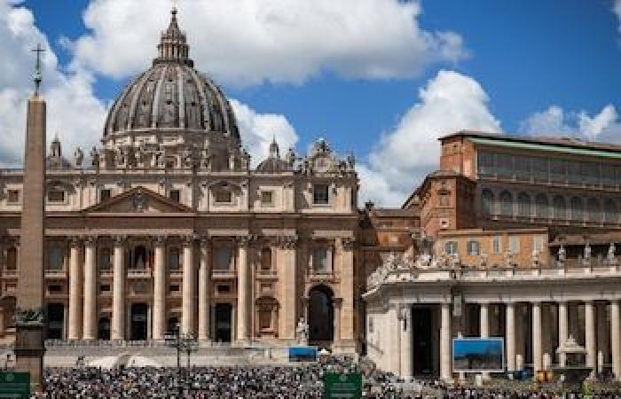 En lo que el “cónclave” es correcto, y en lo que está mal, sobre la política papal,.