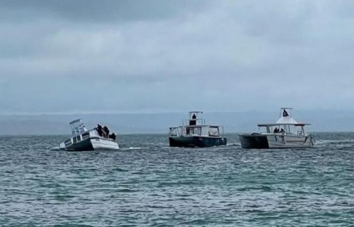 Pareja de Toronto entre turistas en paseo en barco en República Dominicana que volcó