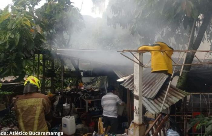 Incendio consumió vivienda en zona rural de Bucaramanga