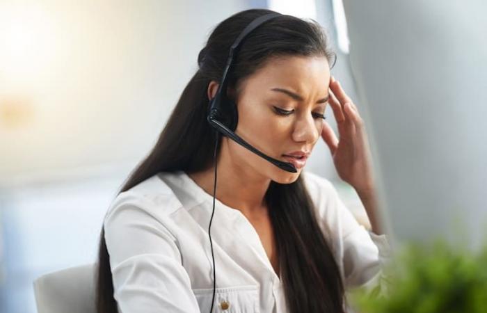Utilizarán inteligencia artificial para suavizar llamadas de clientes enojados a call center