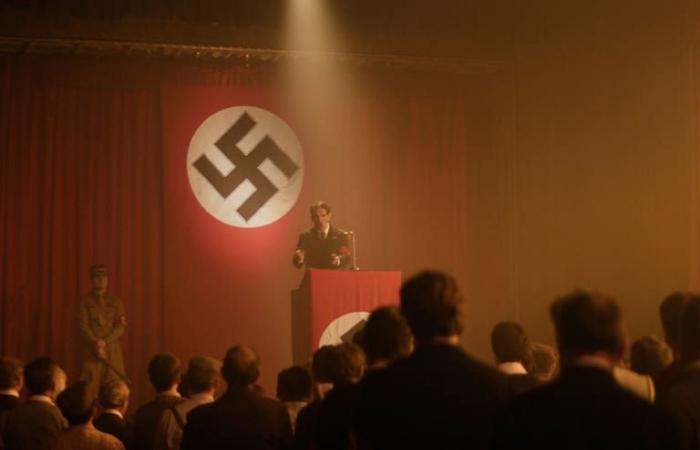 “Hitler y los nazis”, una advertencia a las nuevas generaciones