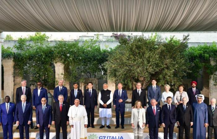 Milei en el G7 al estilo italiano de Meloni con Bergoglio