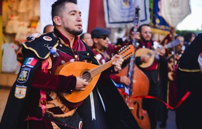 música, baile y mucha alegría inundaron el Centro Histórico – El Sol de San Luis – .