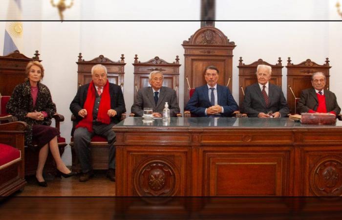 Hay cuatro ministros de la Corte de Santa Fe que están listos para jubilarse – Suma Política – .