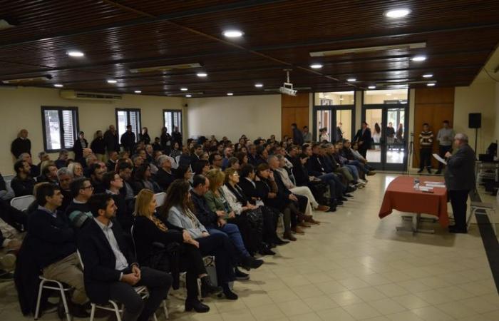 La Iglesia de Córdoba sostuvo encuentro de diálogo con dirigentes políticos – Noticias – .