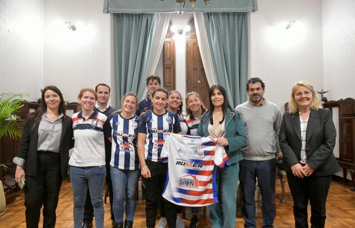 Aluani recibió al equipo de fútbol femenino del Club Atlético y Social de San Benito – SENADO ENTRE RÍOS –.