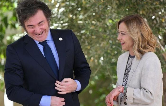Los saludos más importantes de Javier Milei en el G7 en Italia