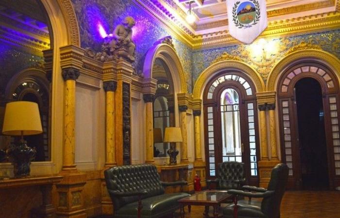 San Luis pone a la venta su Palacio de $3 millones en Recoleta para financiar obra pública – .