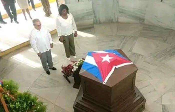 Rinden homenaje a Céspedes, el padre de la Patria Cubana • Trabajadores – .
